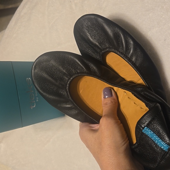 Tieks Shoes - Tieks *new condition *